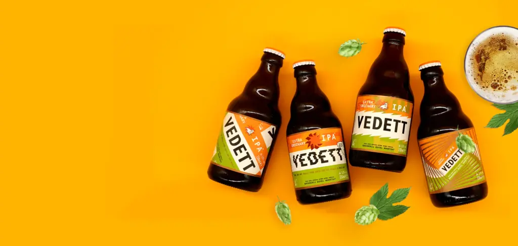 Vedett IPA 5.5alc 33cl | VedettExtraOrdinaryBelgianIPA 4P 9111c2a7 5599 46b4 aadc 8c4f2ae5dc55 Vedett IPA ofrece una experiencia de sabor inigualable